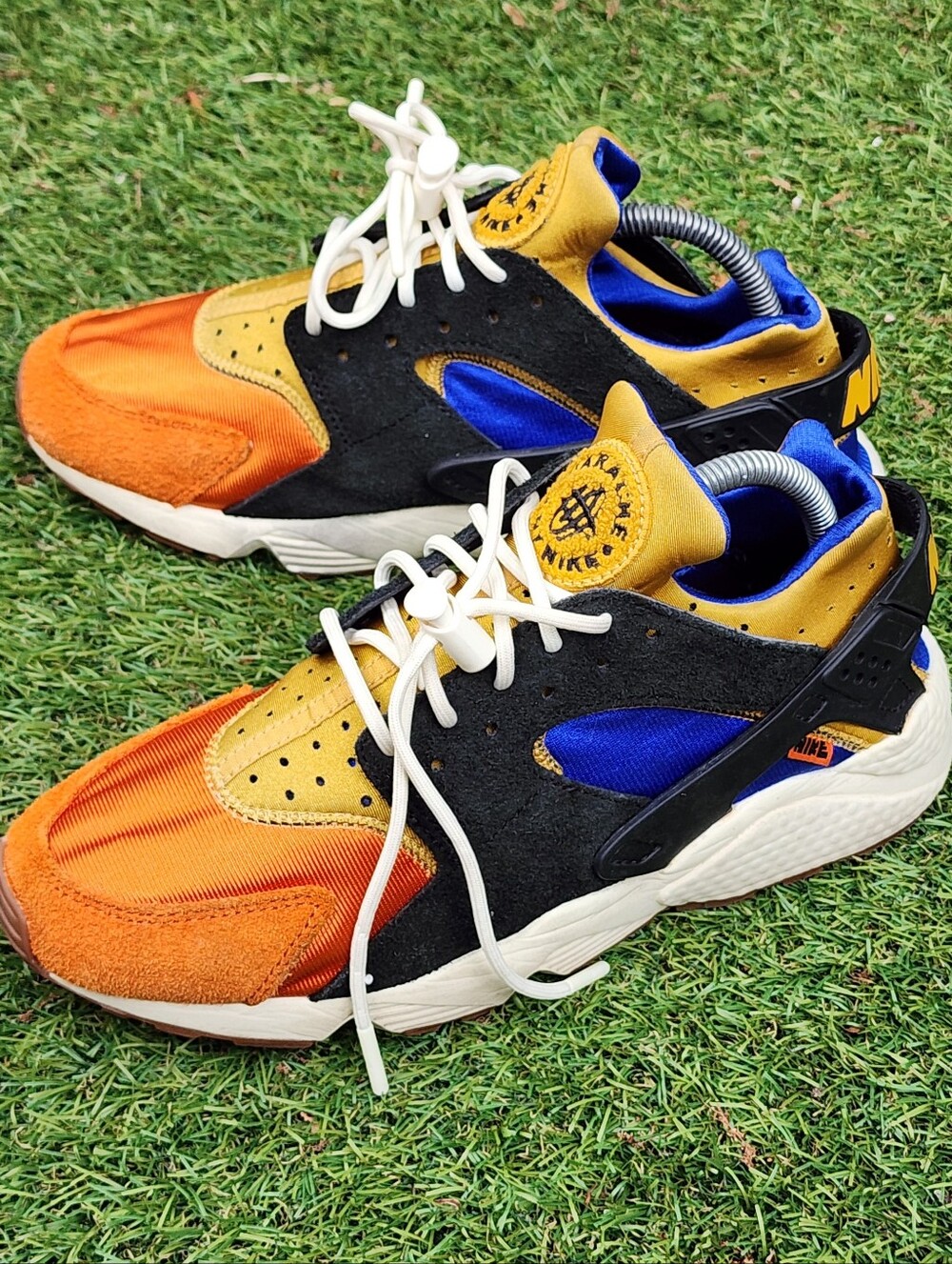 Nike Air Huarache ACG - Womens Sneakers  - SIZE 10.5